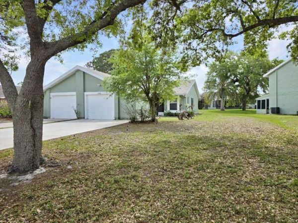 1480 SE Rivergreen, Port St. Lucie, FL 34952