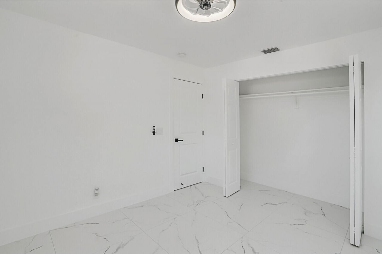 4098 Linda Lane, Palm Springs, FL 33406 Photo