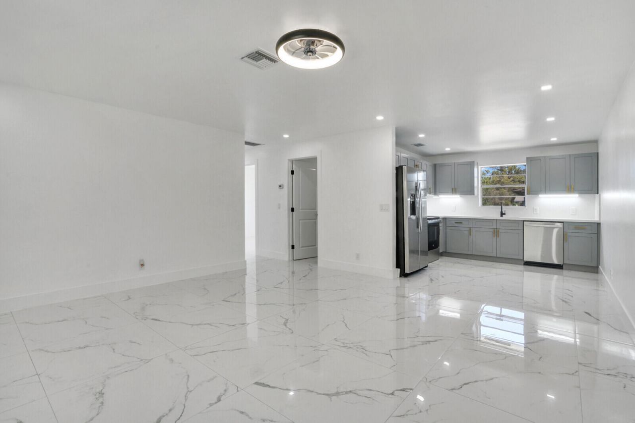 4098 Linda Lane, Palm Springs, FL 33406 Photo