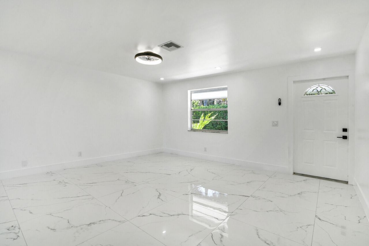 4098 Linda Lane, Palm Springs, FL 33406 Photo