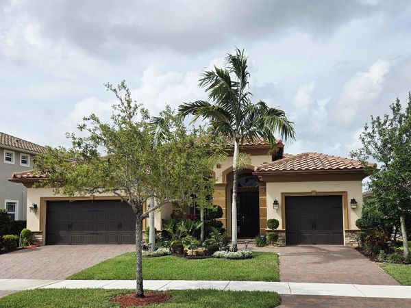 10311 Peninsula Place, Parkland, FL 33076