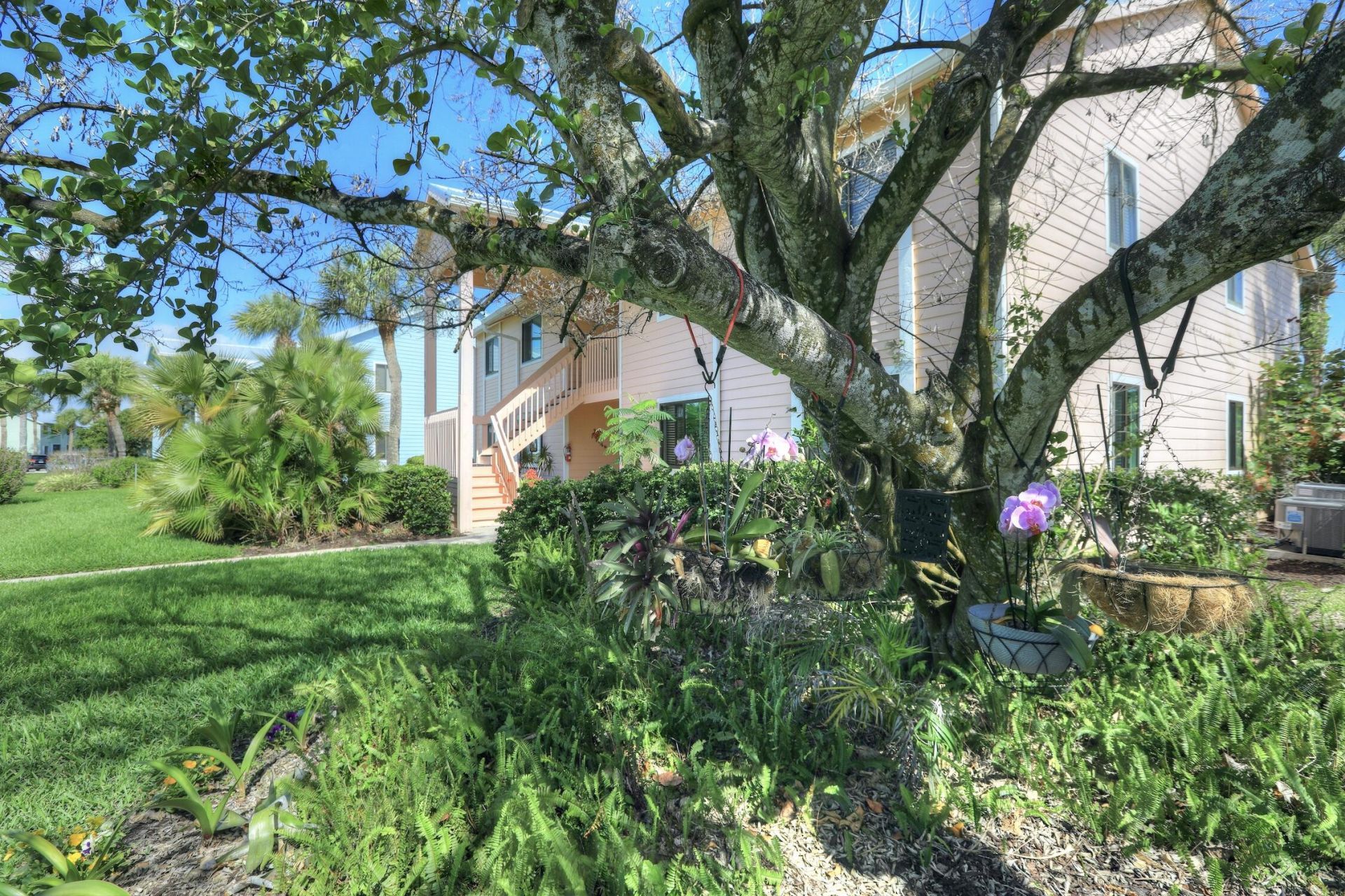 5720 Pelican Pointe Drive, Unit 3, Sebastian, FL 32958 Photo