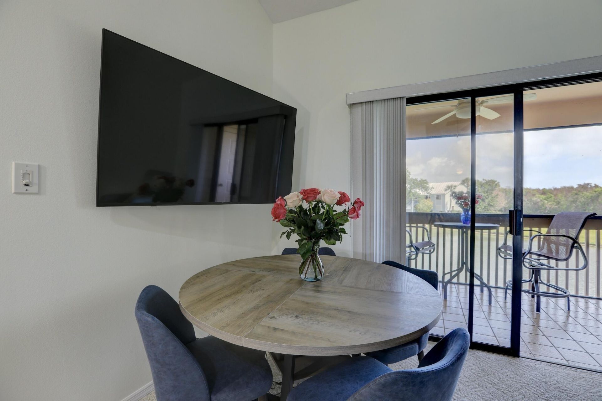 5720 Pelican Pointe Drive, Unit 3, Sebastian, FL 32958 Photo