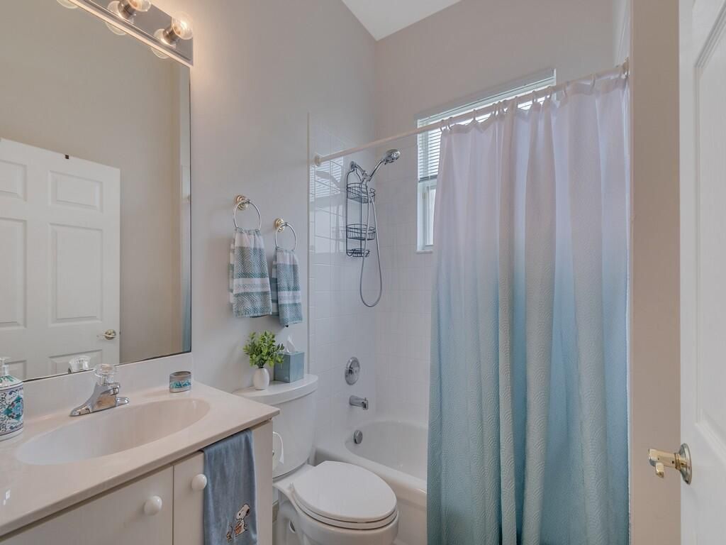 383 NW Sunview Way, Port Saint Lucie, FL 34986 Photo