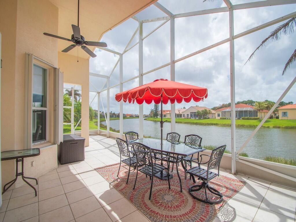 383 NW Sunview Way, Port Saint Lucie, FL 34986 Photo