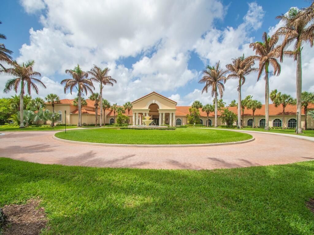 383 NW Sunview Way, Port Saint Lucie, FL 34986 Photo