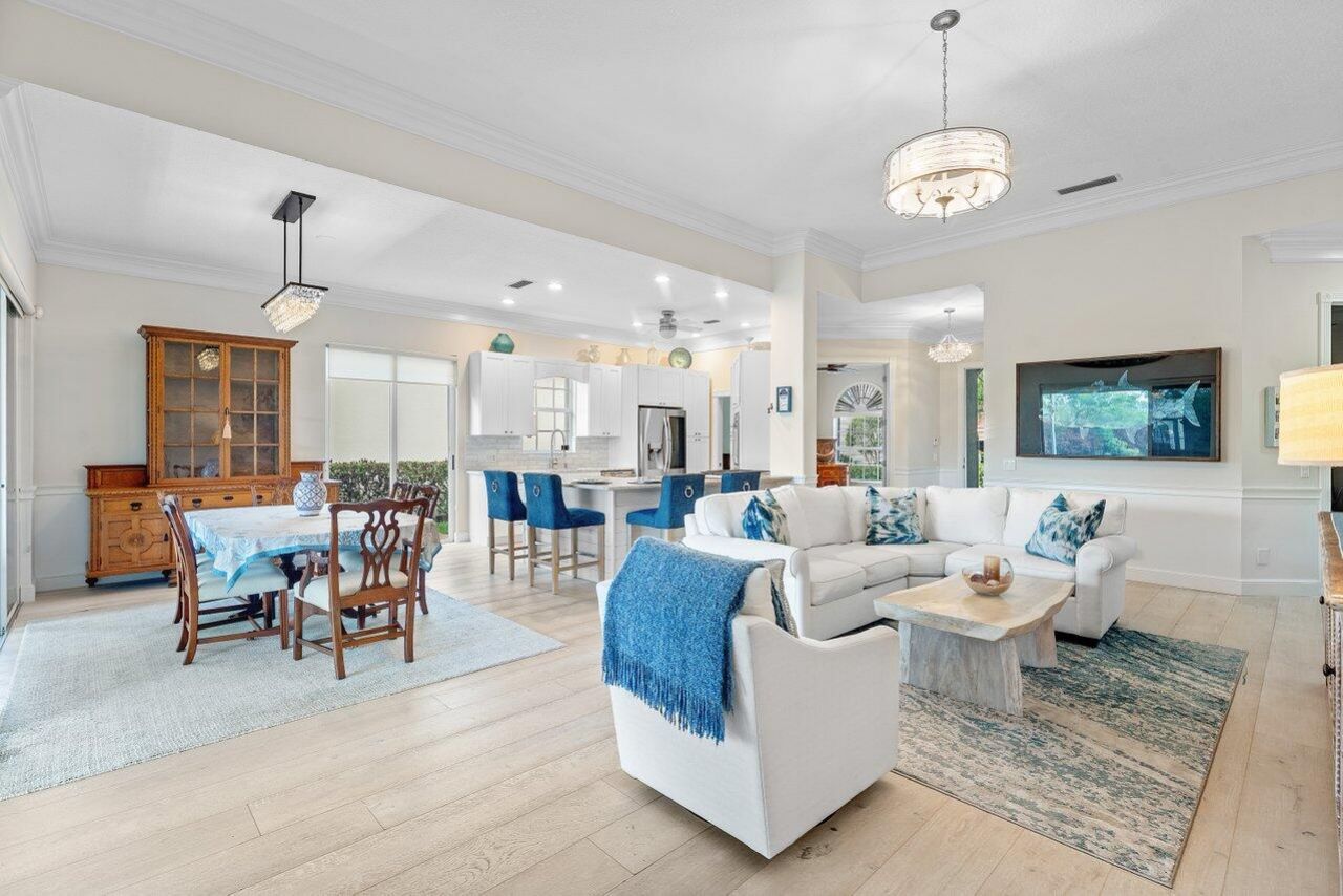 8338 SE Angelina Court, Hobe Sound, FL 33455 Photo