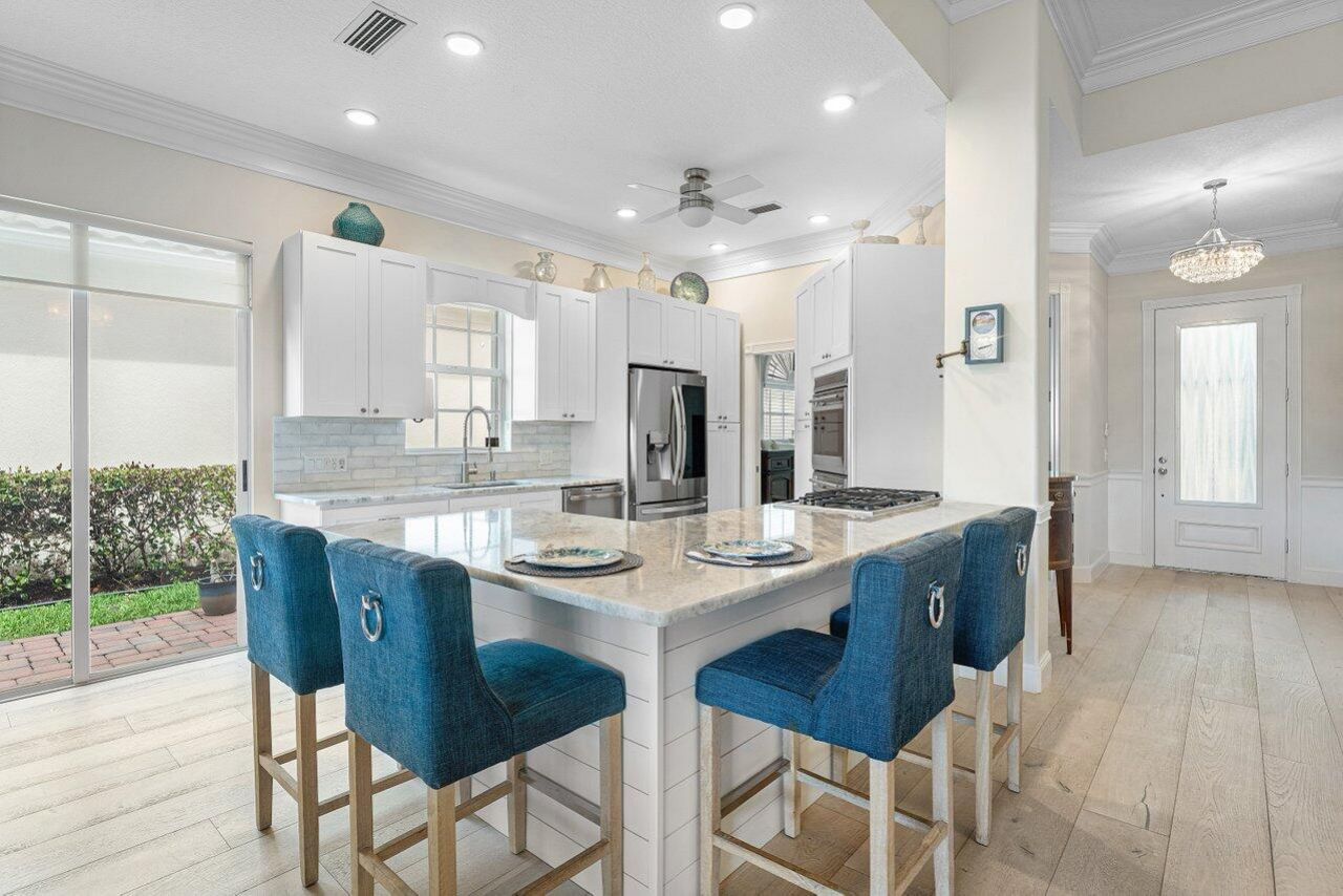 8338 SE Angelina Court, Hobe Sound, FL 33455 Photo