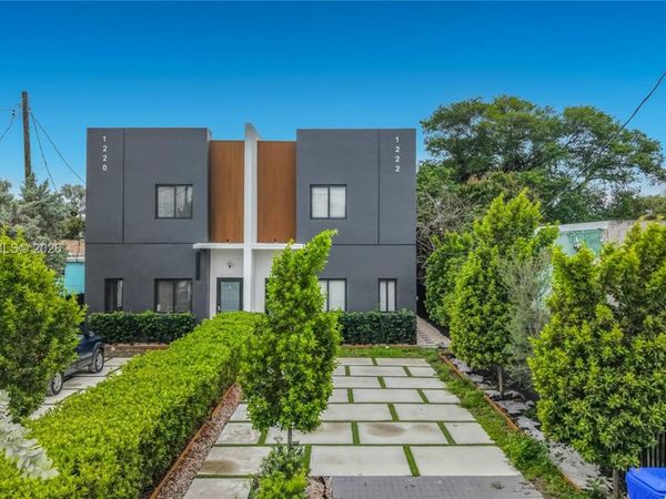 1220 NW 30th St , Miami, FL 33142