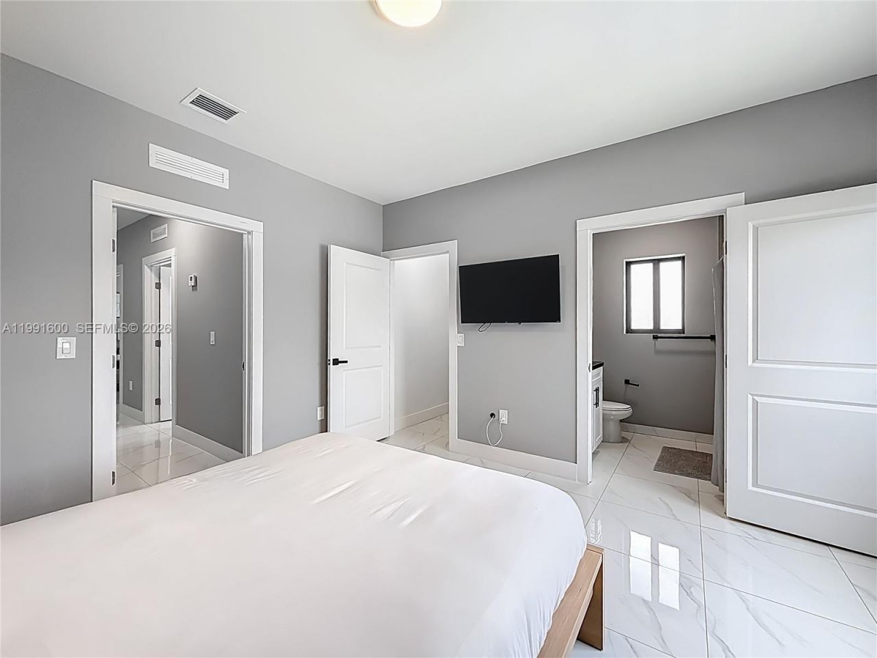 1220 NW 30th St , Miami, FL 33142 Photo