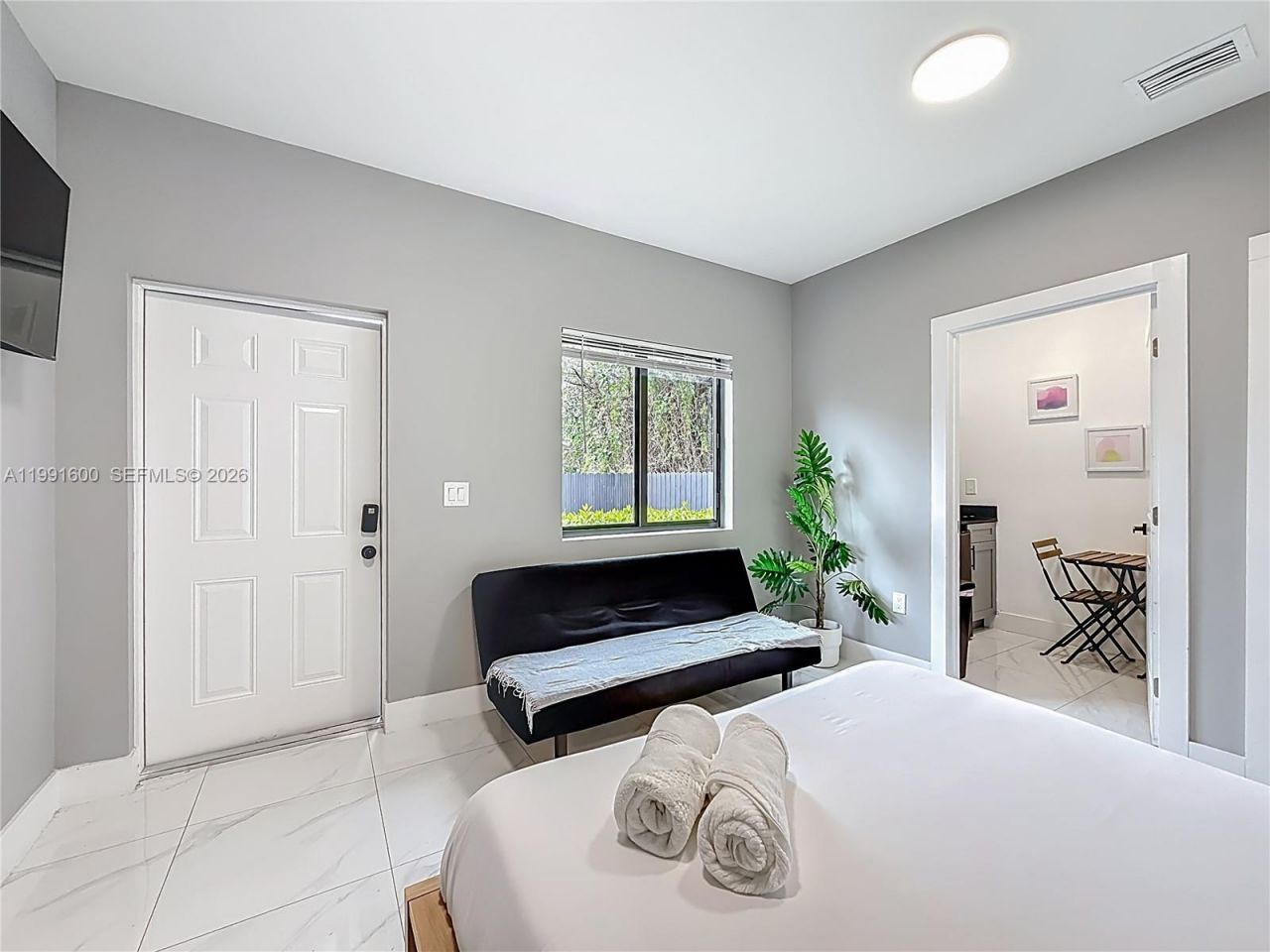 1220 NW 30th St , Miami, FL 33142 Photo