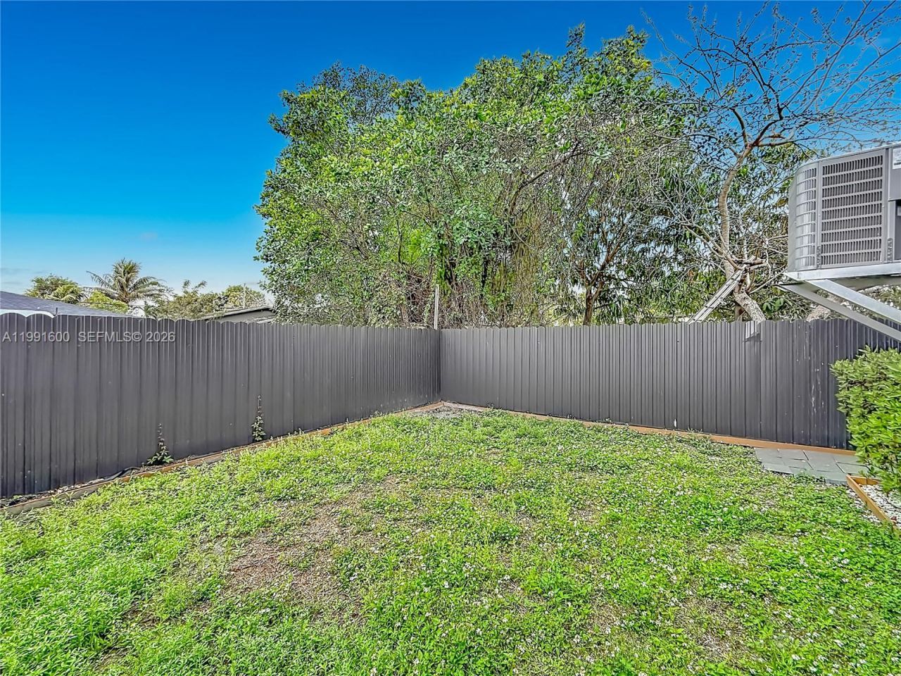 1220 NW 30th St , Miami, FL 33142 Photo