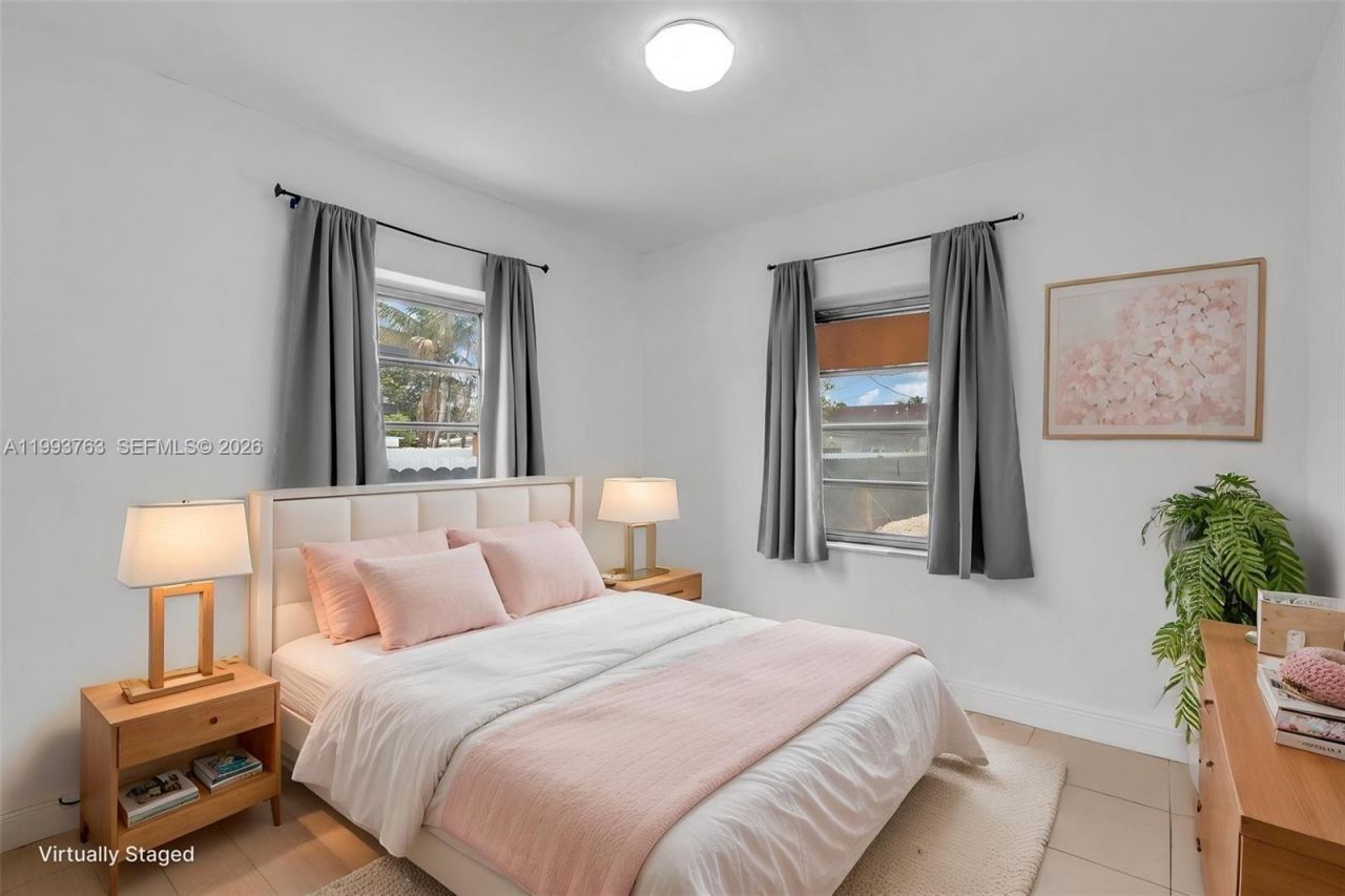 667 E 20th St , Hialeah, FL 33013 Photo