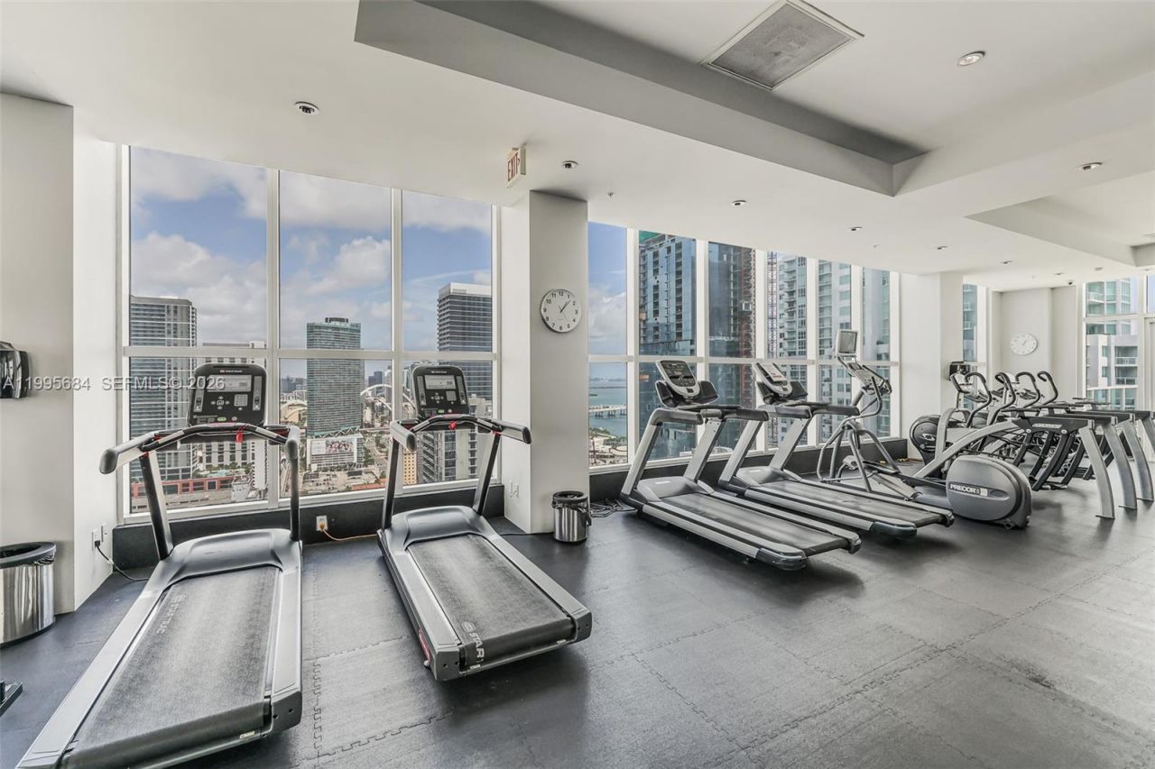 133 NE 2nd Ave, Unit 611, Miami, FL 33132 Photo