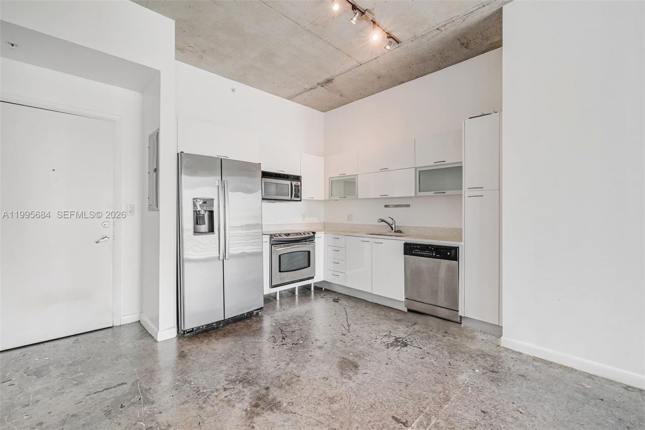 133 NE 2nd Ave, Unit 611, Miami, FL 33132 Photo