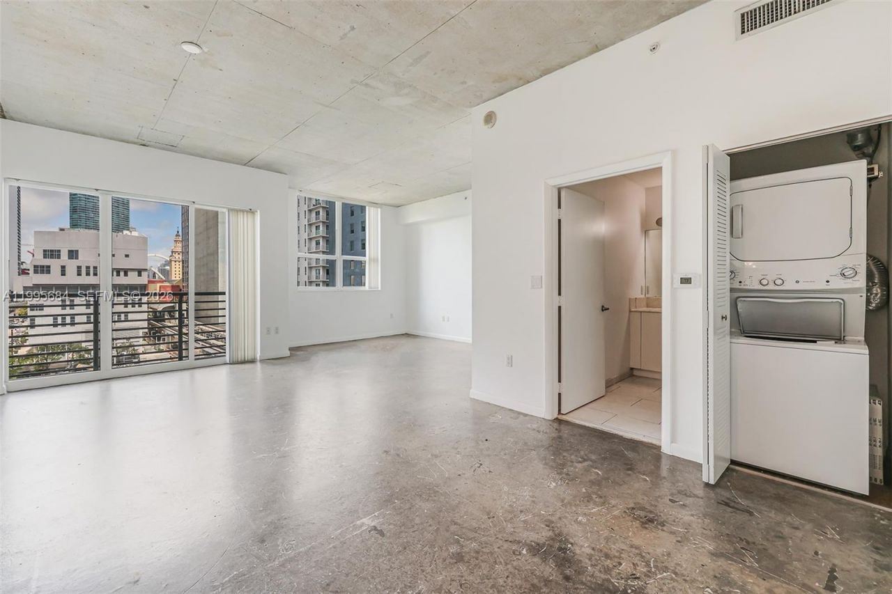 133 NE 2nd Ave, Unit 611, Miami, FL 33132 Photo