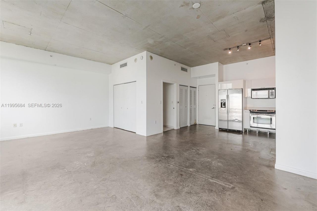 133 NE 2nd Ave, Unit 611, Miami, FL 33132 Photo