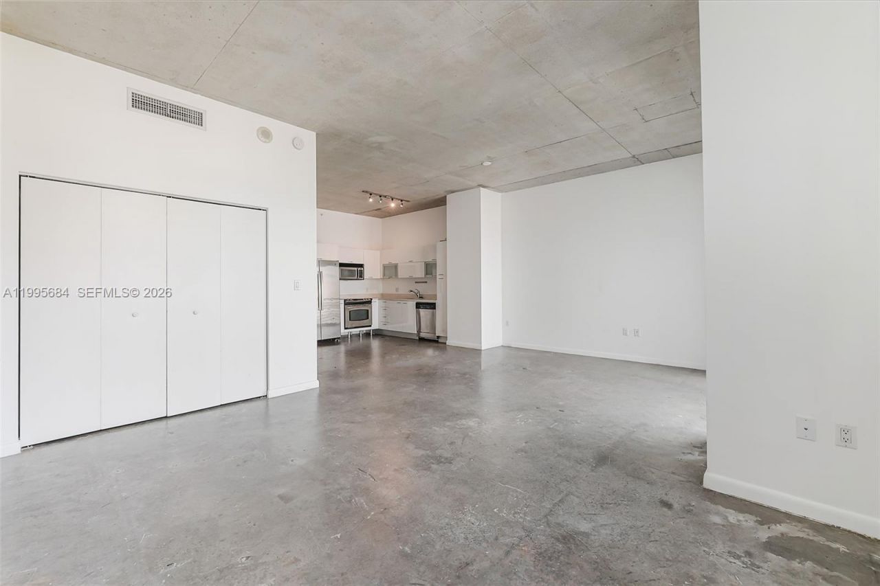 133 NE 2nd Ave, Unit 611, Miami, FL 33132 Photo