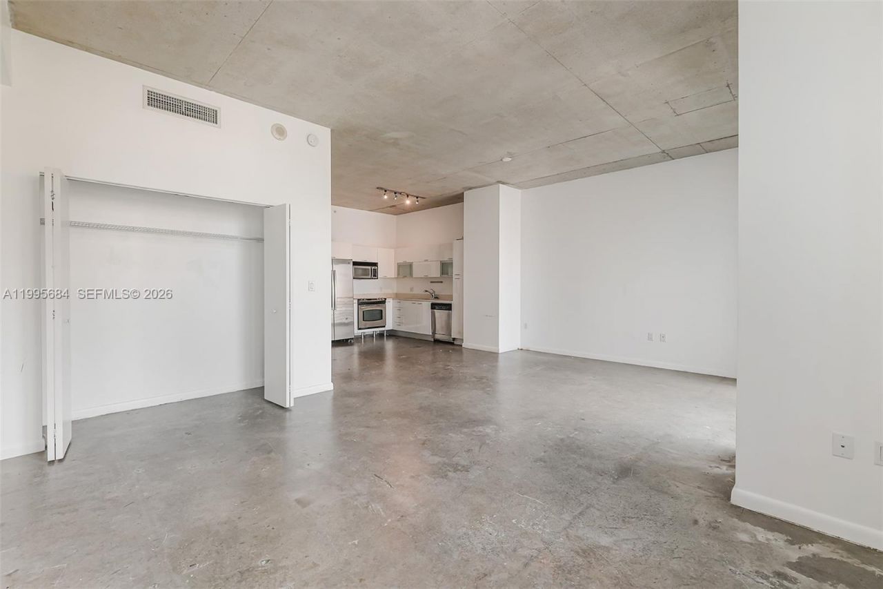 133 NE 2nd Ave, Unit 611, Miami, FL 33132 Photo