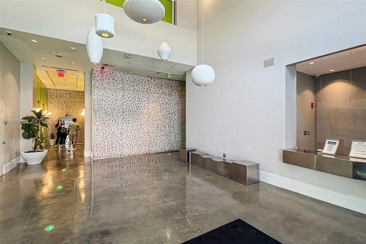 133 NE 2nd Ave, Unit 611, Miami, FL 33132 Photo