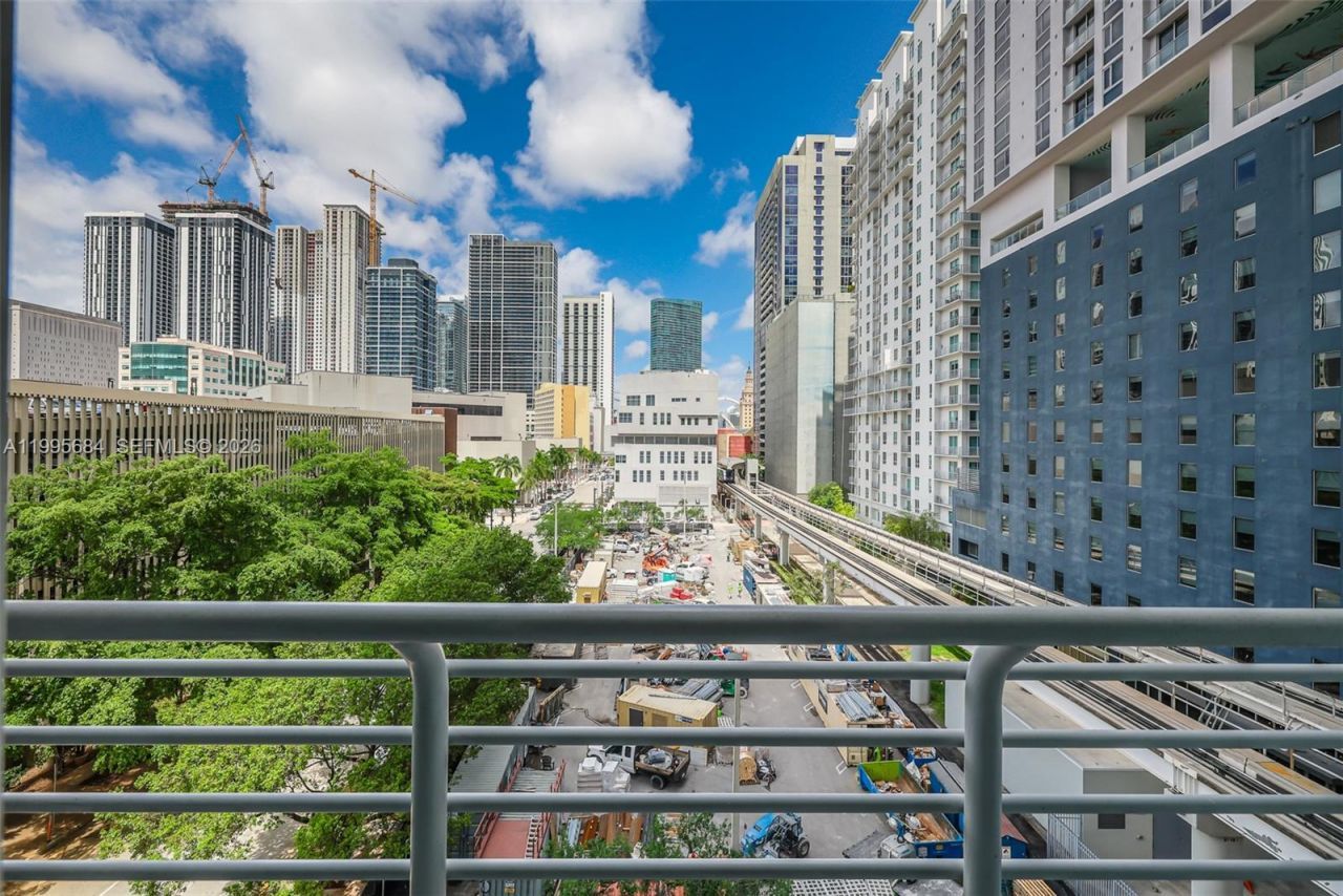 133 NE 2nd Ave, Unit 611, Miami, FL 33132 Photo