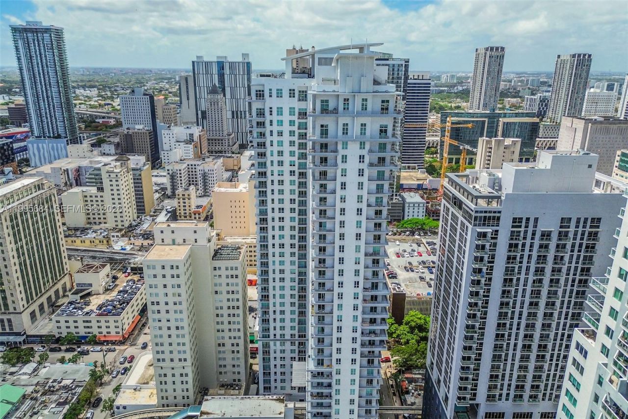 133 NE 2nd Ave, Unit 611, Miami, FL 33132 Photo