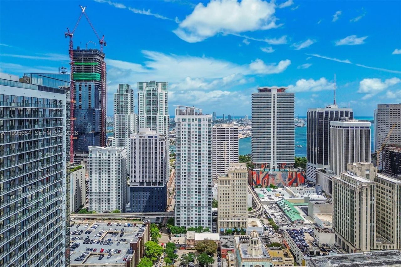 133 NE 2nd Ave, Unit 611, Miami, FL 33132 Photo