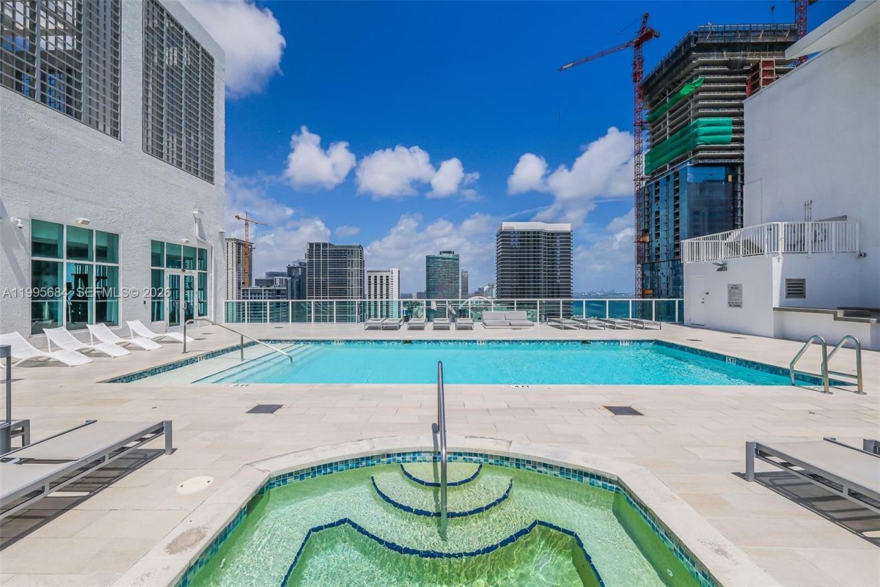 133 NE 2nd Ave, Unit 611, Miami, FL 33132 Photo