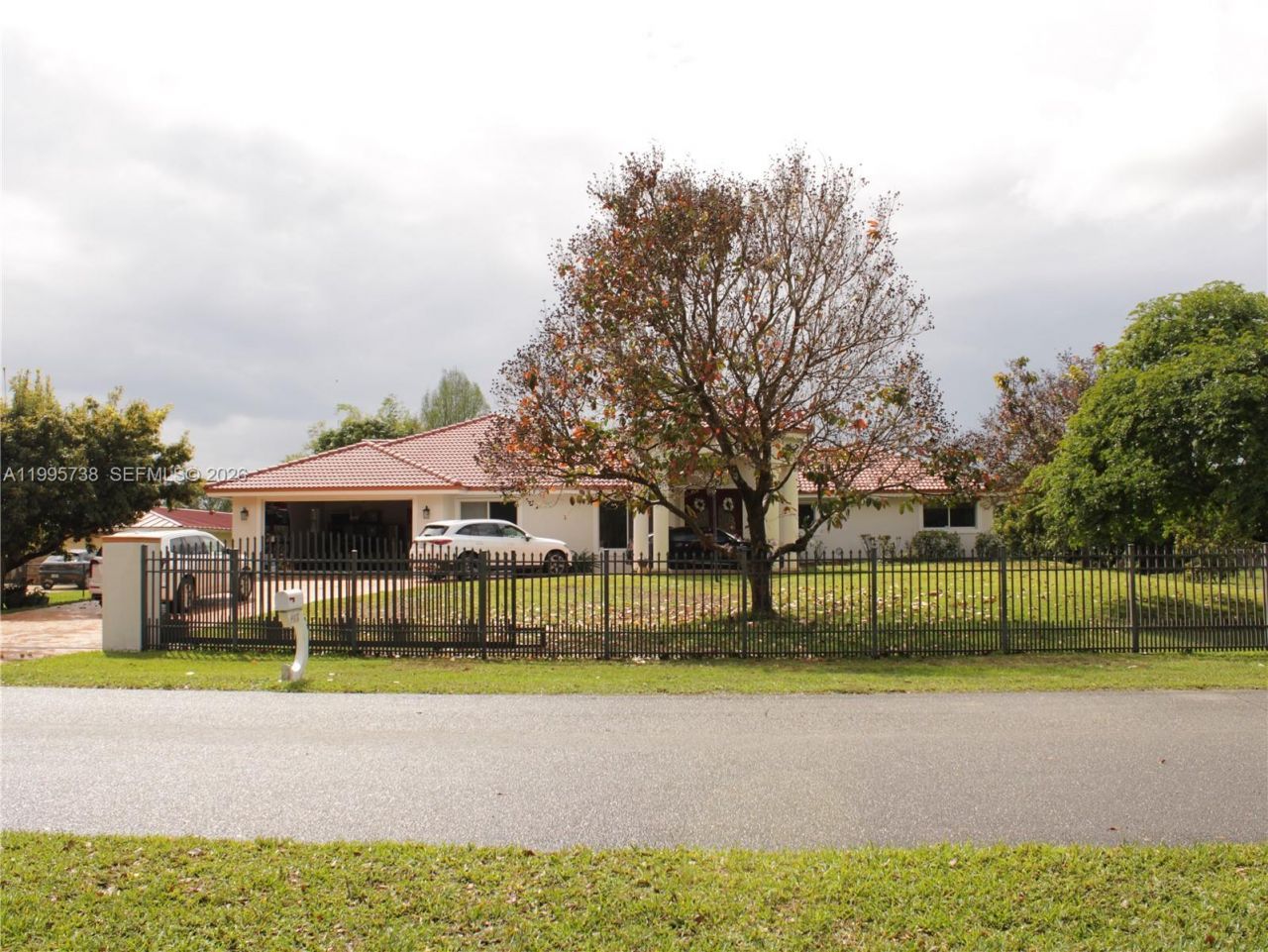 4931 SW 167th Ave, Southwest Ranches, FL 33331 Photo