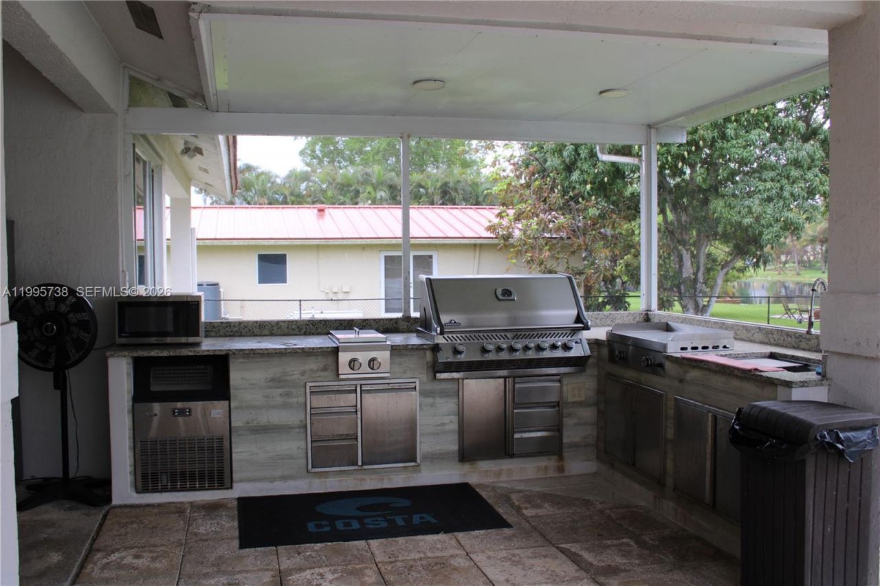 4931 SW 167th Ave, Southwest Ranches, FL 33331 Photo