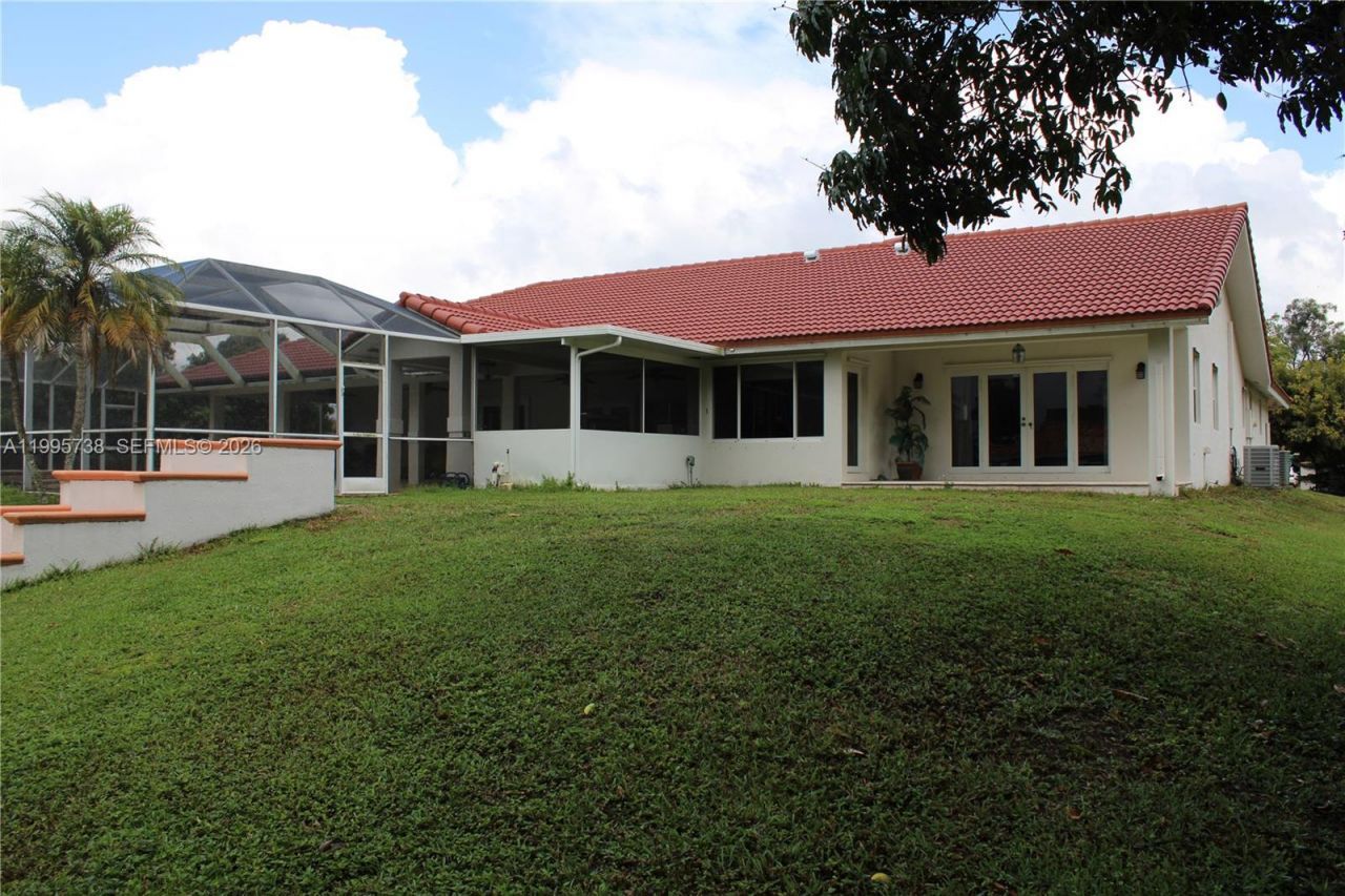 4931 SW 167th Ave, Southwest Ranches, FL 33331 Photo