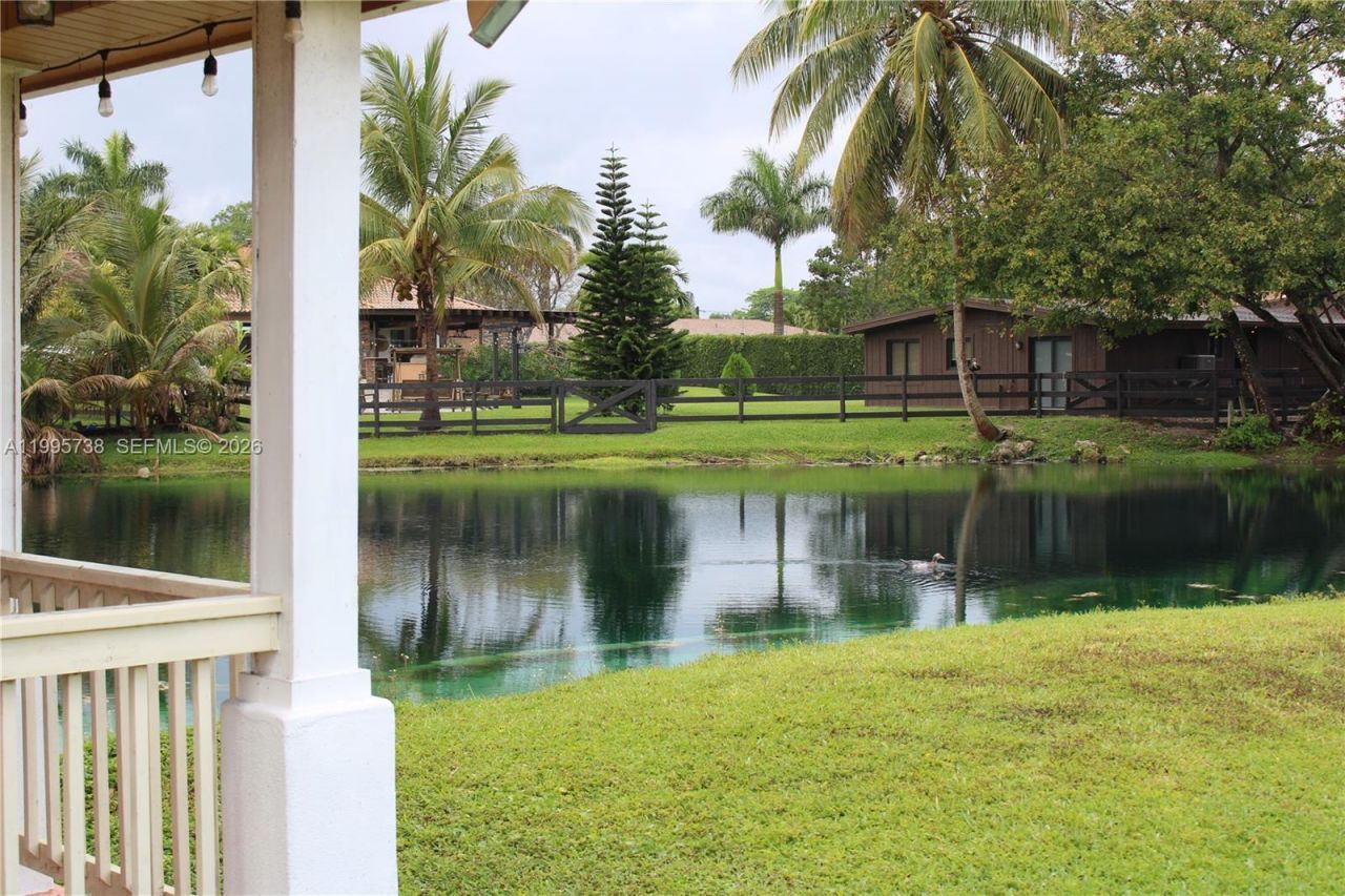 4931 SW 167th Ave, Southwest Ranches, FL 33331 Photo