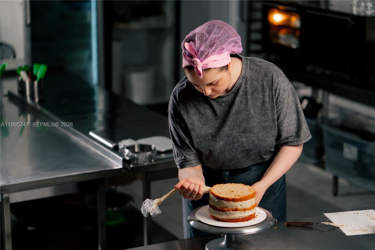 Please Call For Address, Miami, FL 33165 Photo