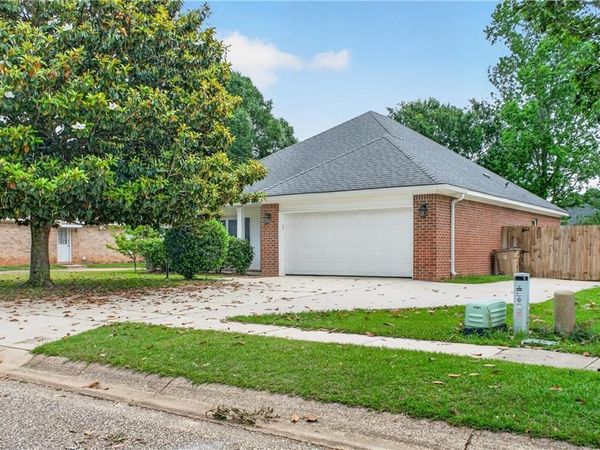 2221 Vulcan Court, Mobile, AL 36695