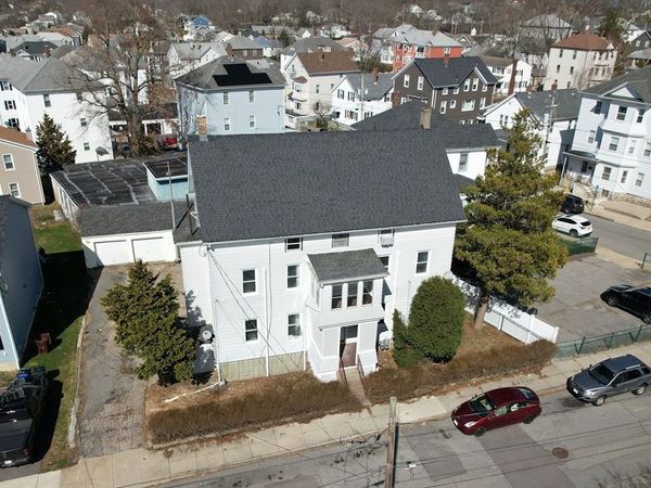 58 Downing St, Fall River, MA 02723