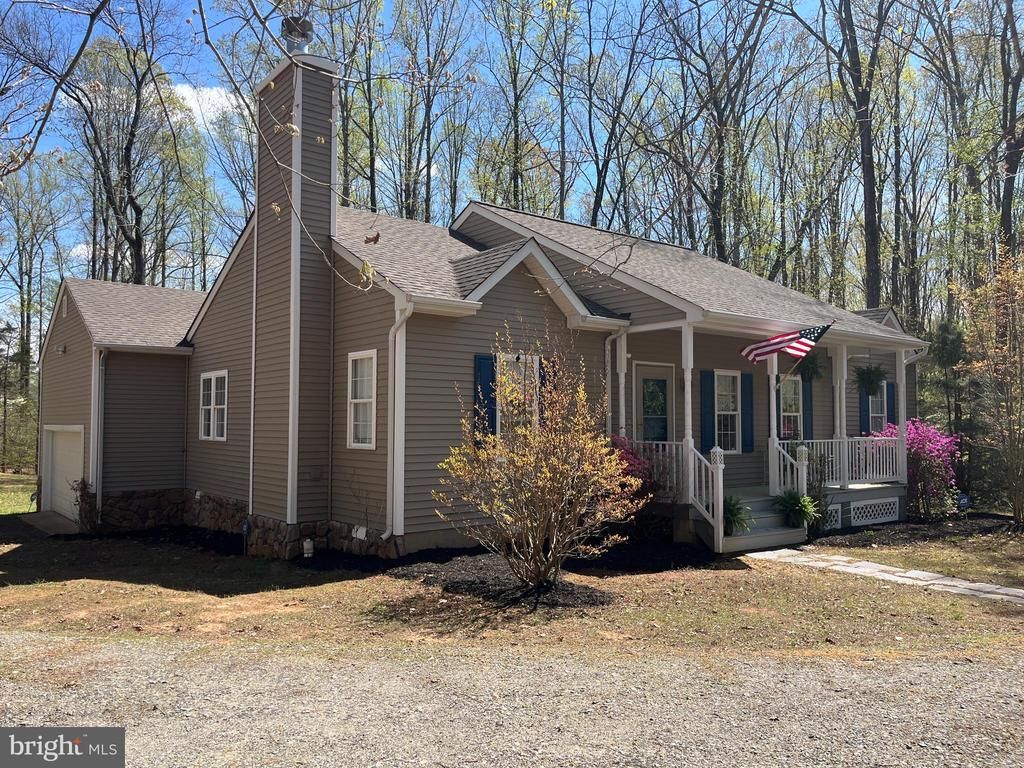 3917 Hatteras Court , Bumpass, VA 23024 Main Photo