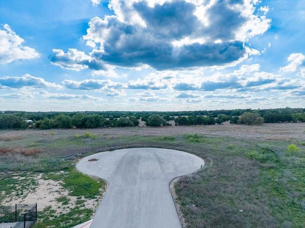177 W Rio Ranch RD, Liberty Hill, TX 78642