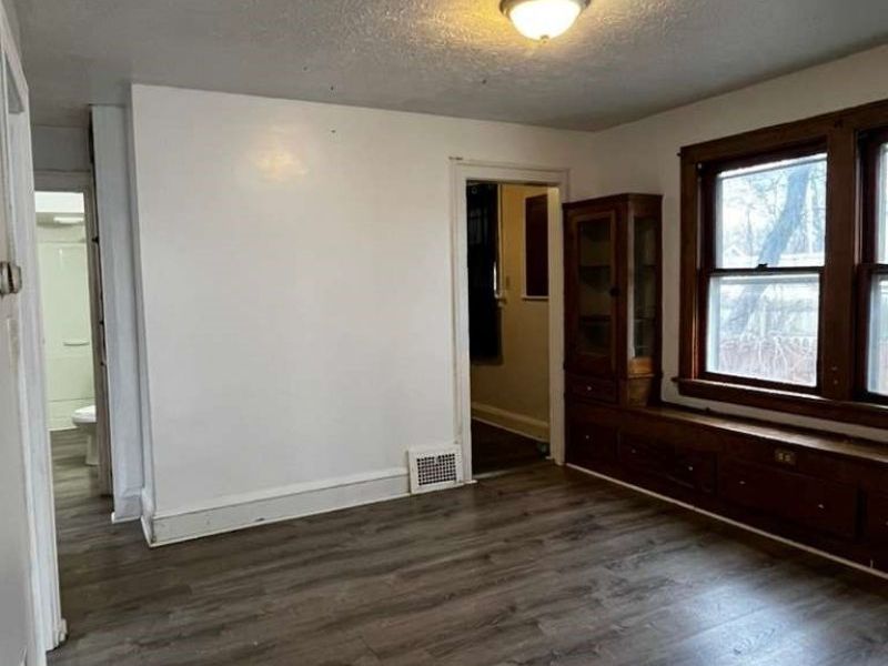 3993 W 23rd Street, Cleveland, OH 44109 Photo 10