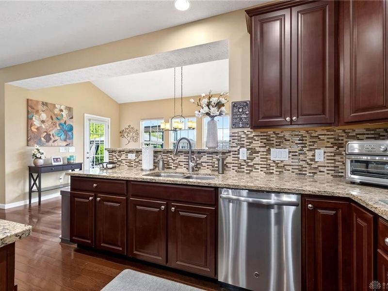 10230 Morgan Grey Court, Washington Township, OH 45458 Photo 13