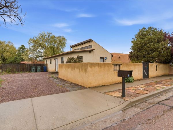 1606 Camino La Canada , Santa Fe, NM 87501