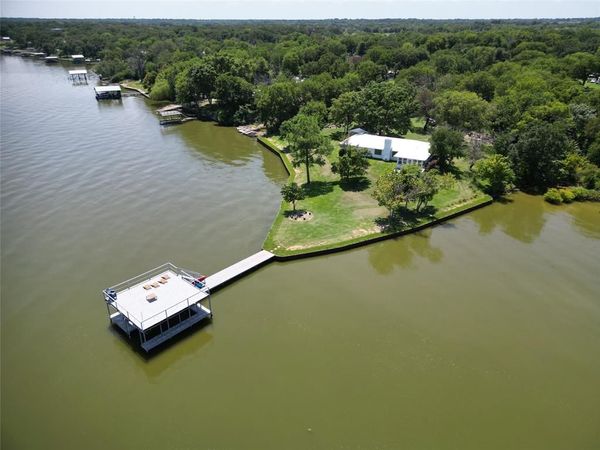 8731 Lakeshore Drive , Kemp, TX 75143
