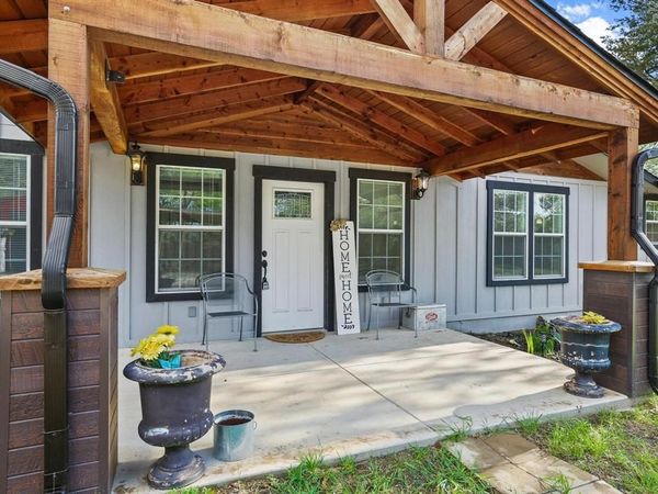 1604 County Rd 4040, Savoy, TX 75479