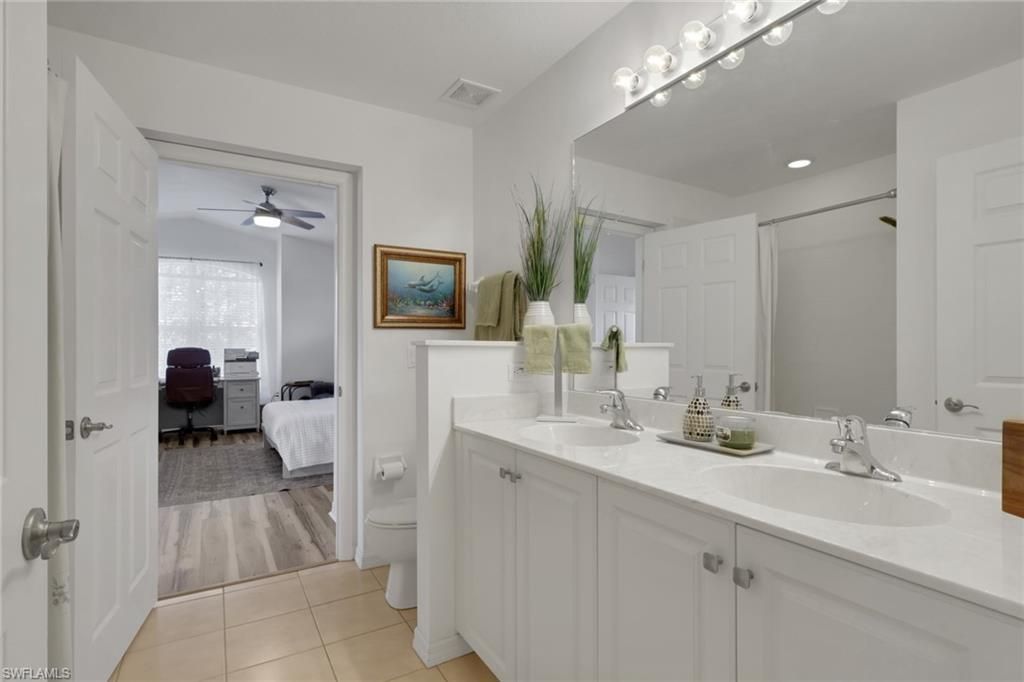 20300 Calice Ct, Unit 1104, Estero, FL 33928 Photo