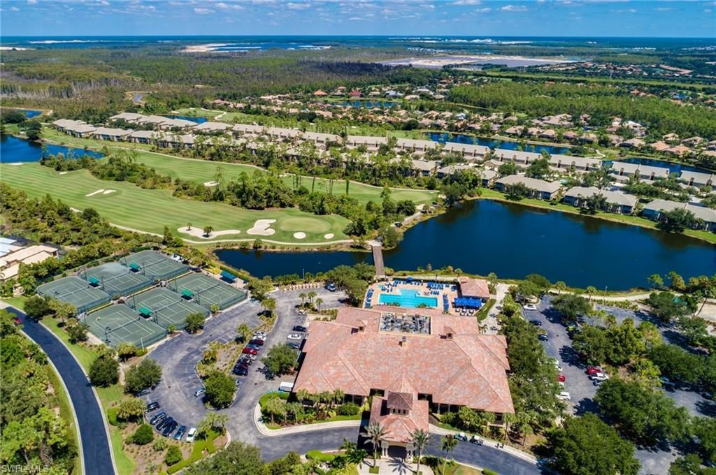 20300 Calice Ct, Unit 1104, Estero, FL 33928 Photo