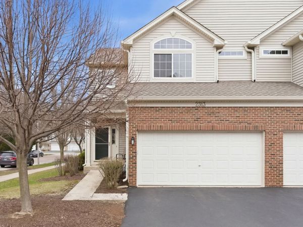 2313 Stoughton Drive , Aurora, IL 60502