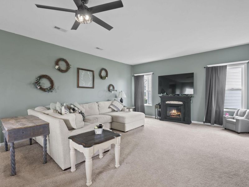 5316 Karst Circle, Ashville, OH 43103 Photo 8