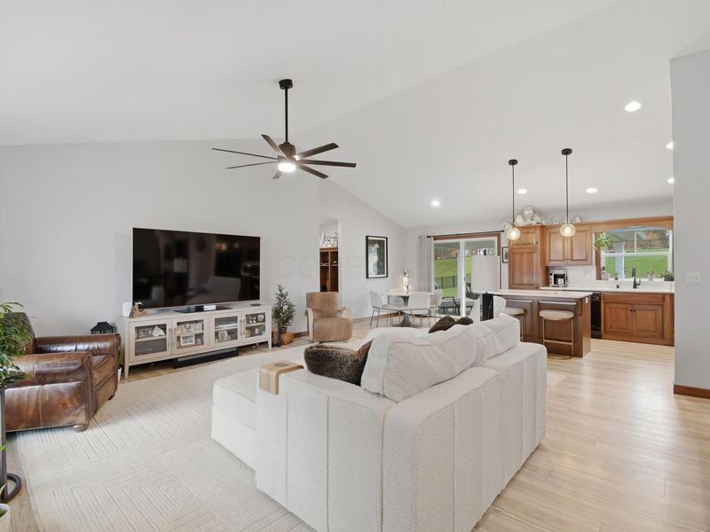 48 Struble Circle , Fredericktown, OH 43019 Photo 12