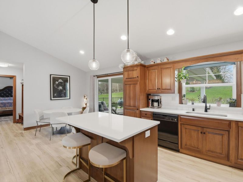 48 Struble Circle , Fredericktown, OH 43019 Photo 8