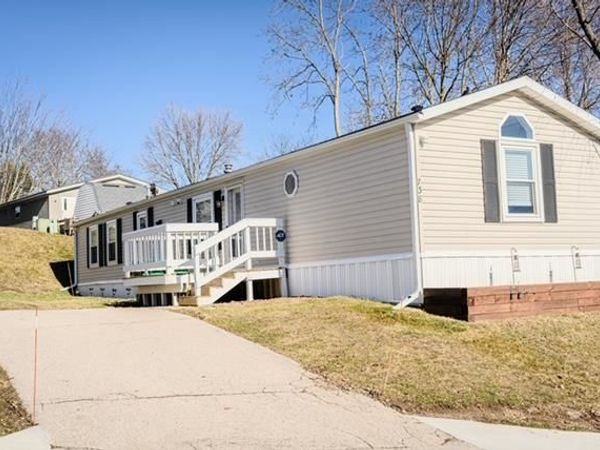 738 Charles Lane, Unit 212, Stoughton, WI 53589