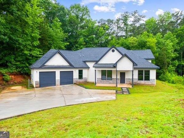 5264 Prestley Crossing Lane, Douglasville, GA 30135